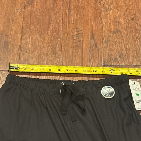 NWT! Black Jogger Pants - Picture 4 of 5